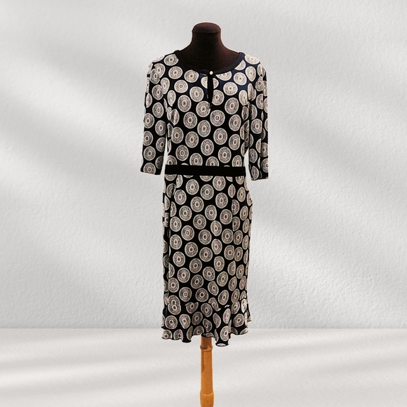Tory Burch Dresses & Skirts - Tory Burch Kayla Medallion Print Silk Sheath Dress Size Large